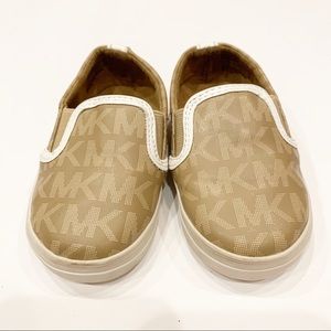 Michae Kors baby slip on